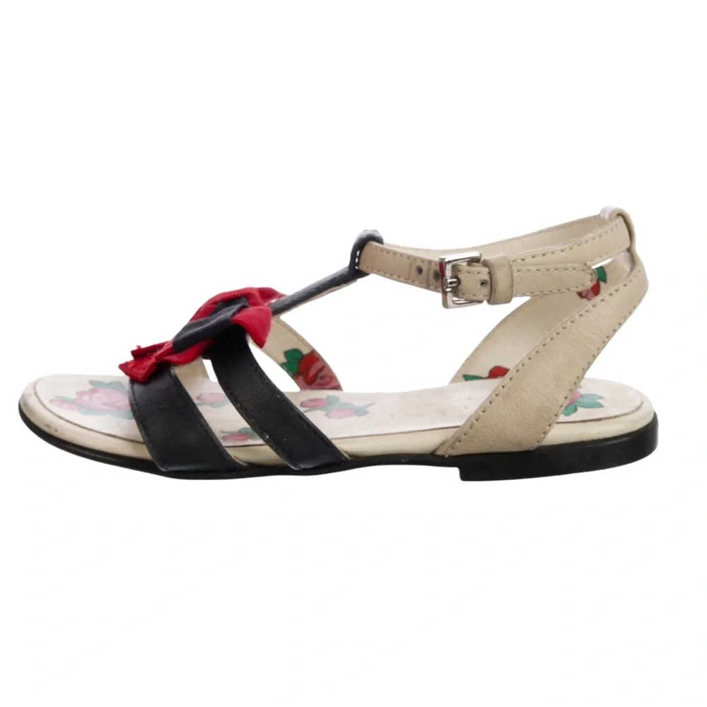 Gucci White/Blue Leather Vintage Bow T Strap Open Toe Sandal